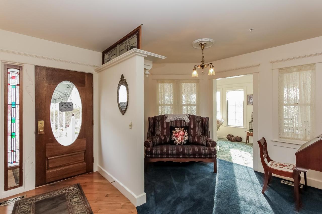 Yelton Manor Bed And Breakfast South Haven Extérieur photo