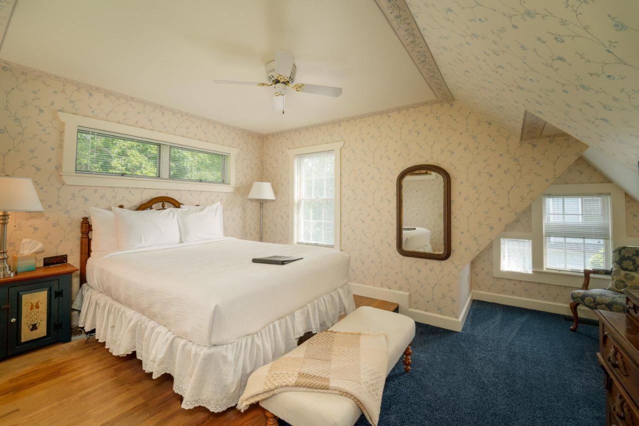 Yelton Manor Bed And Breakfast South Haven Chambre photo