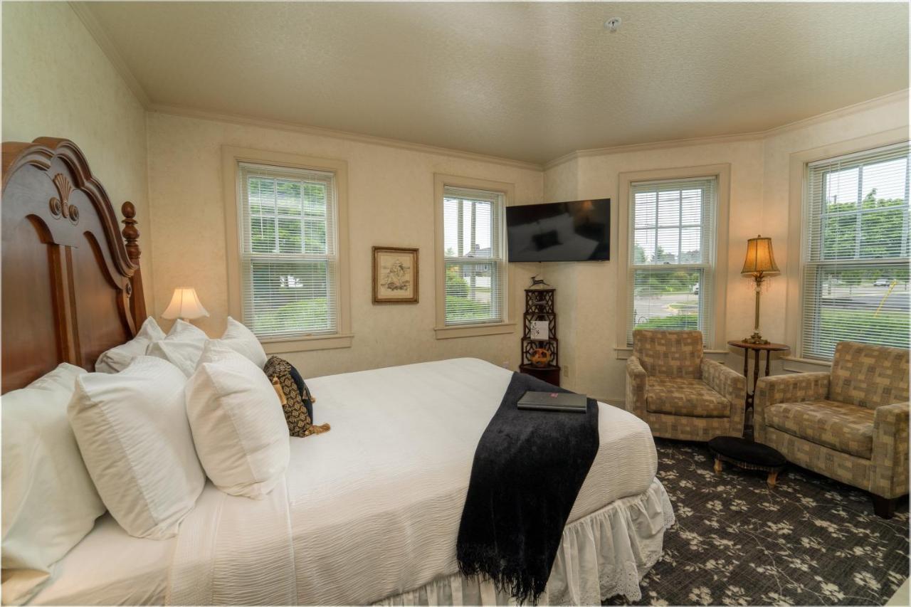 Yelton Manor Bed And Breakfast South Haven Chambre photo