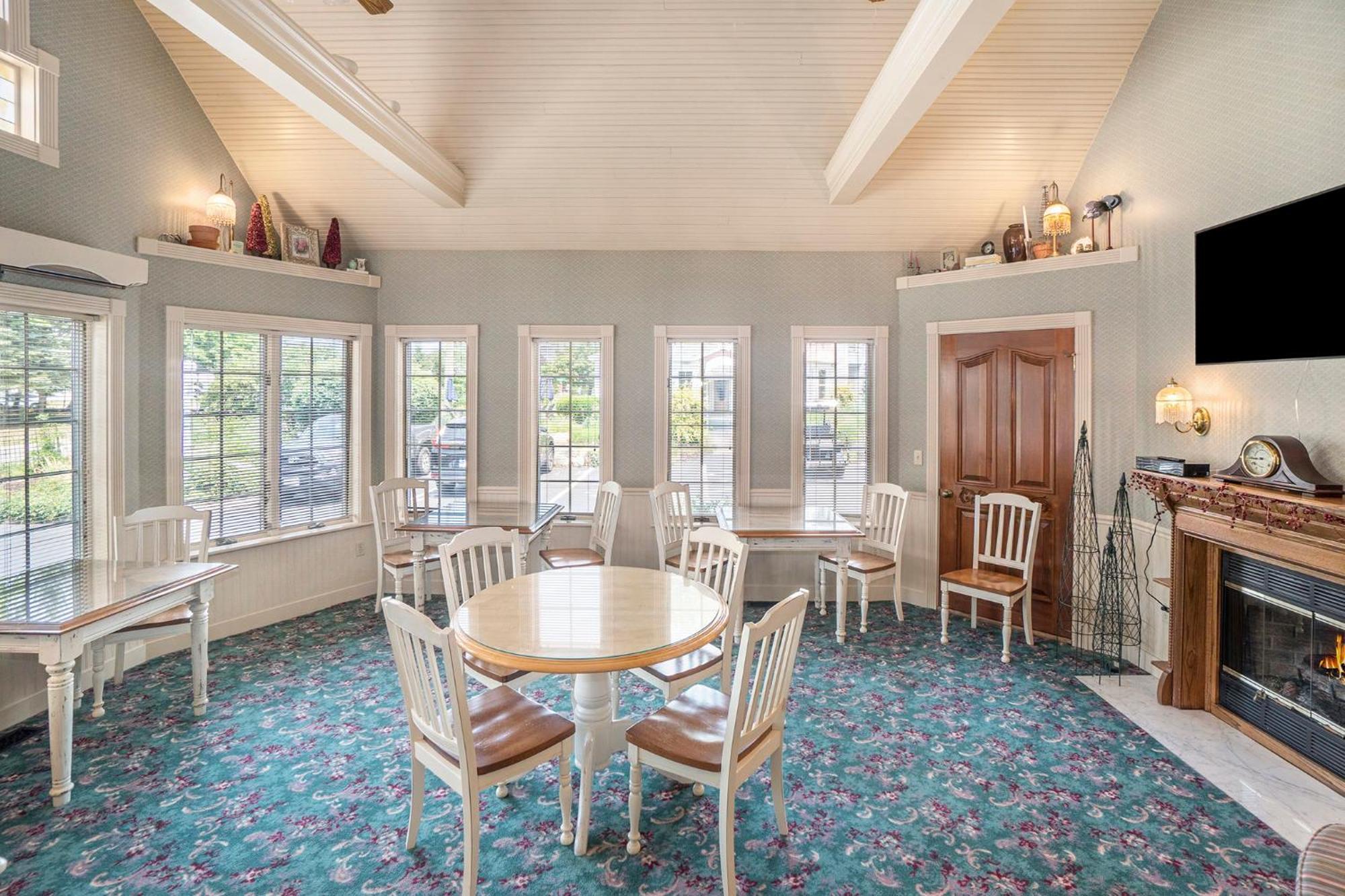 Yelton Manor Bed And Breakfast South Haven Extérieur photo