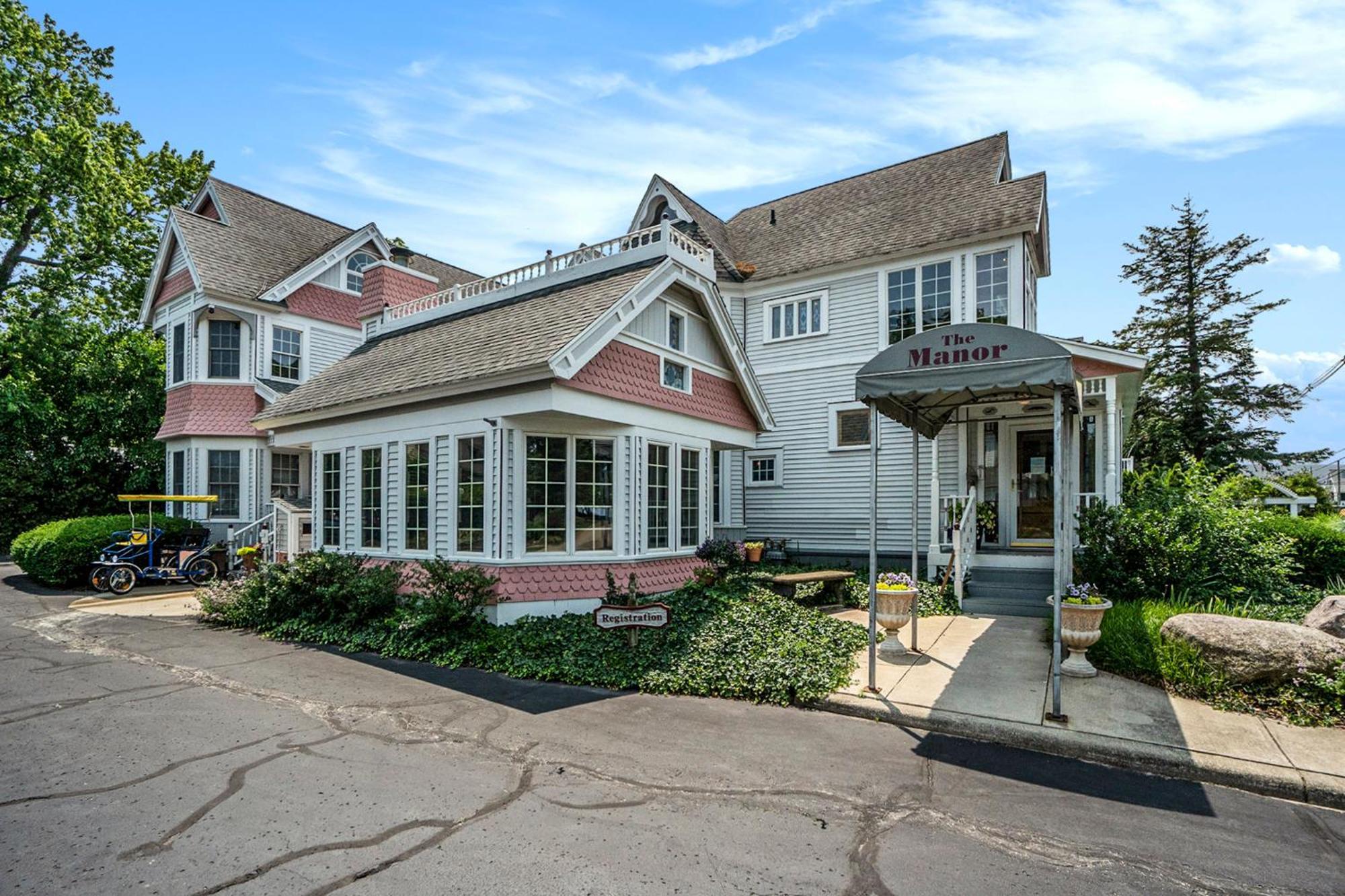 Yelton Manor Bed And Breakfast South Haven Extérieur photo