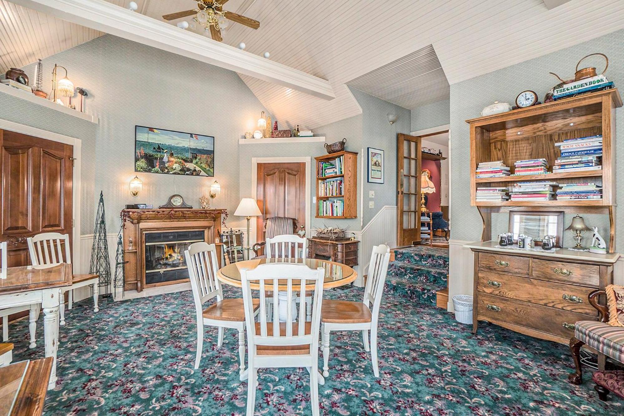 Yelton Manor Bed And Breakfast South Haven Extérieur photo
