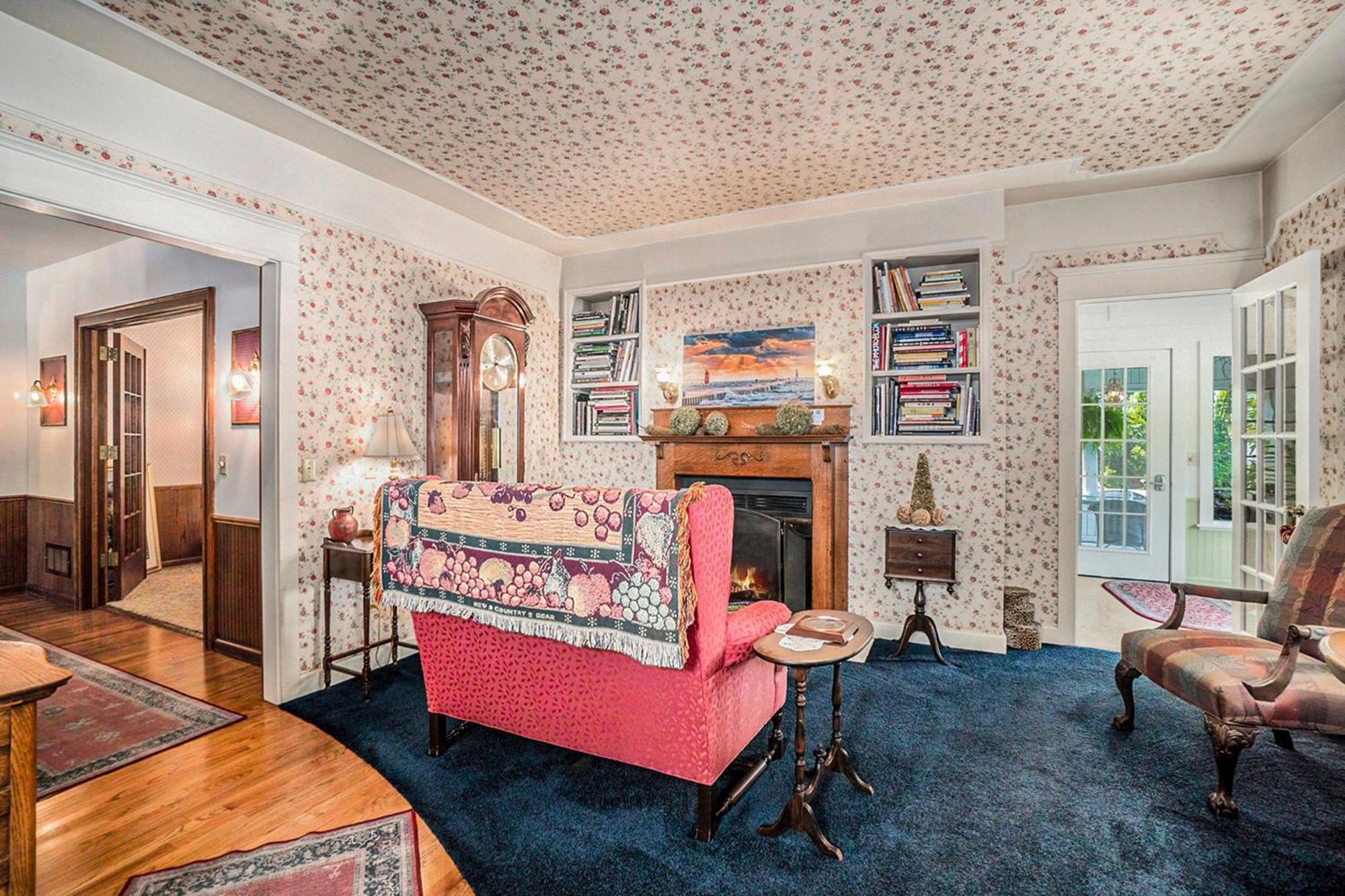 Yelton Manor Bed And Breakfast South Haven Extérieur photo