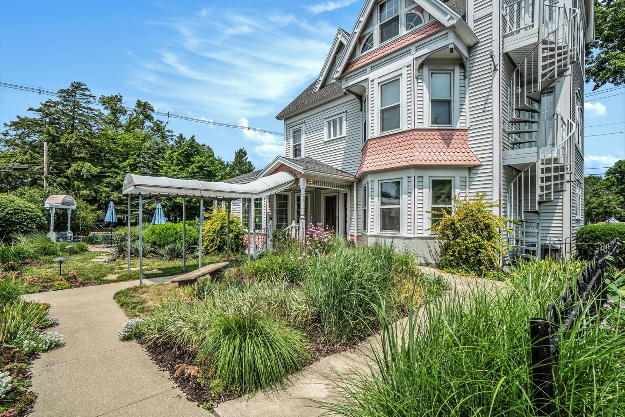 Yelton Manor Bed And Breakfast South Haven Extérieur photo