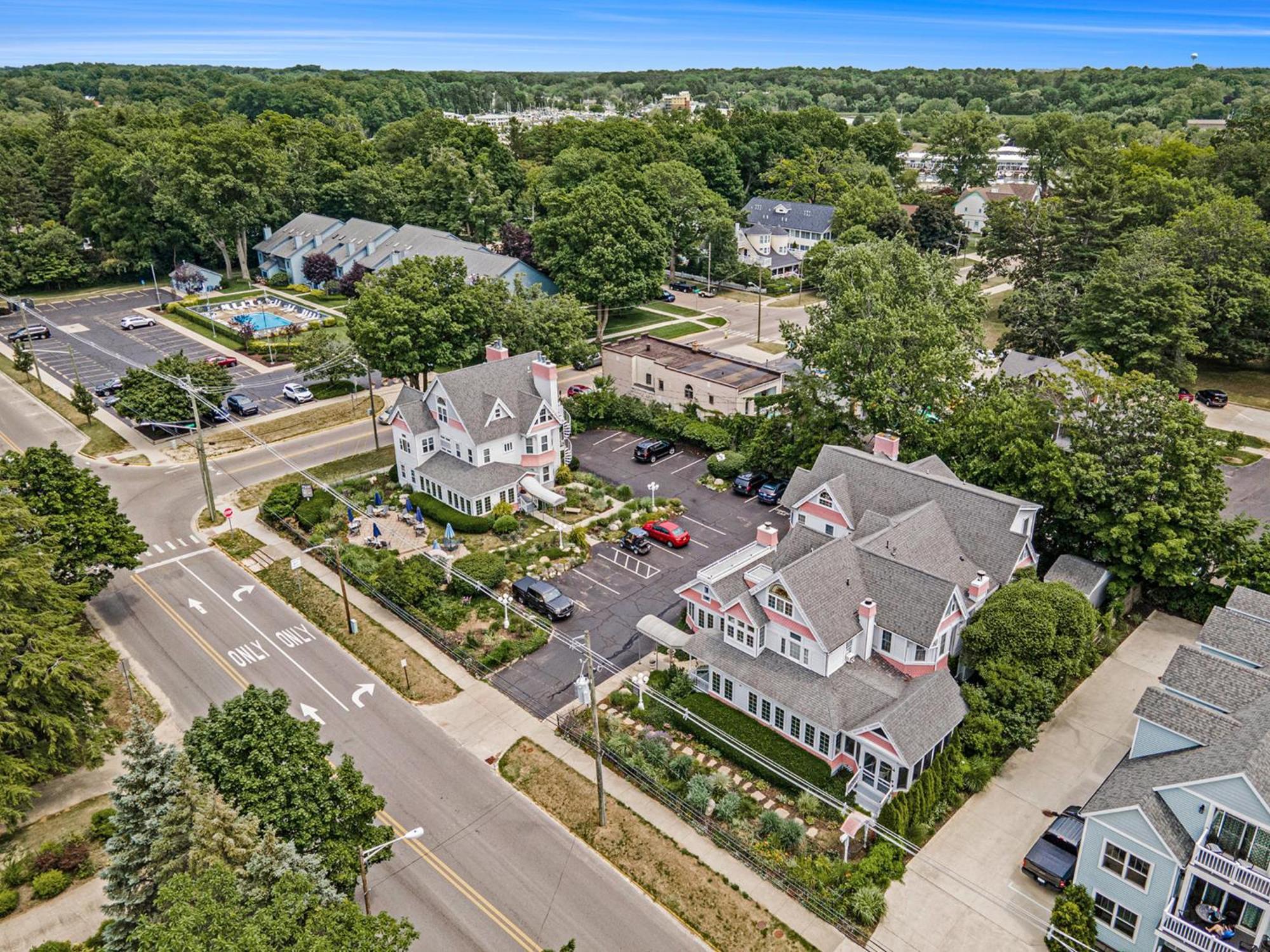 Yelton Manor Bed And Breakfast South Haven Extérieur photo
